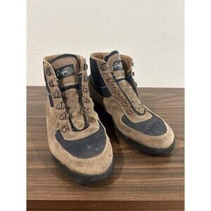 Vintage Vasque Skywalk GTX 7534 Mens 9.5 Boots 1990s GoreTex Italy Hiking Boots